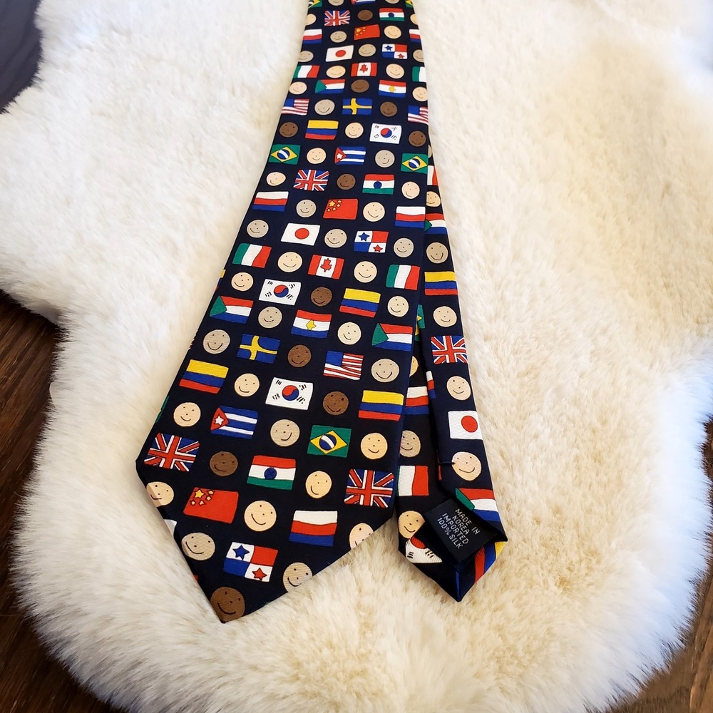 Save The Children‎ 100% Silk Vintage Necktie World Flags, Smiley Faces - Classic